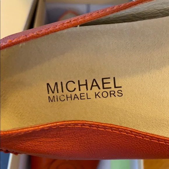 Michael Kors flats - Picture 2 of 2